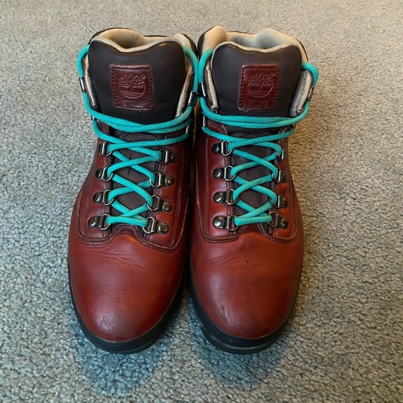 Supreme Timberland Hiking Boots - Picture 2 of 15